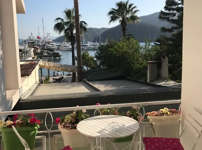 Goecekinn ホテル *