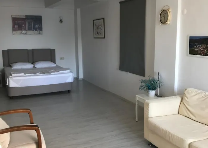 Goecekinn ホテル *